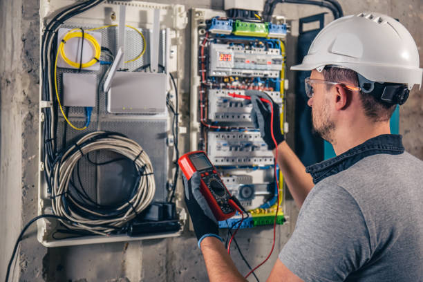 Best Affordable Emergency Electrician  in Peabody, KS